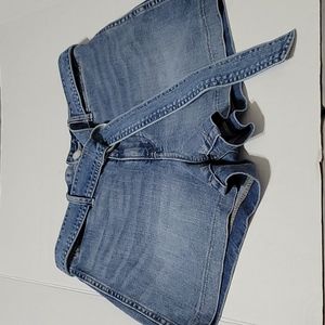 Gap  Petite Jean Shorts